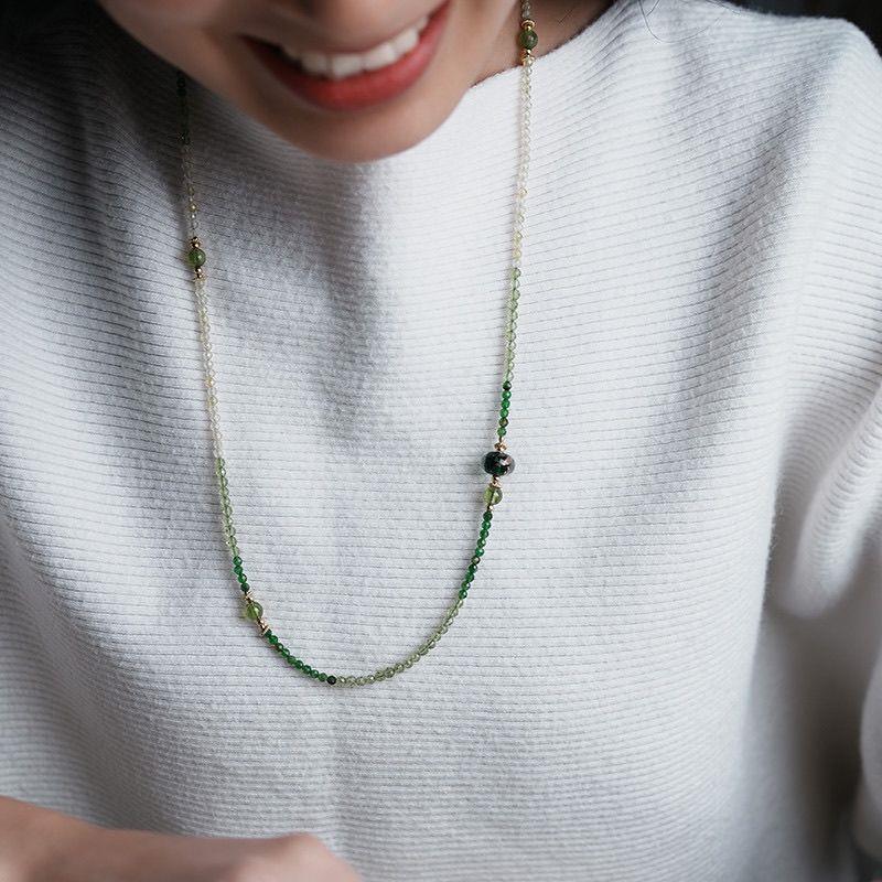 Gradient Natural Green Crystal Necklace