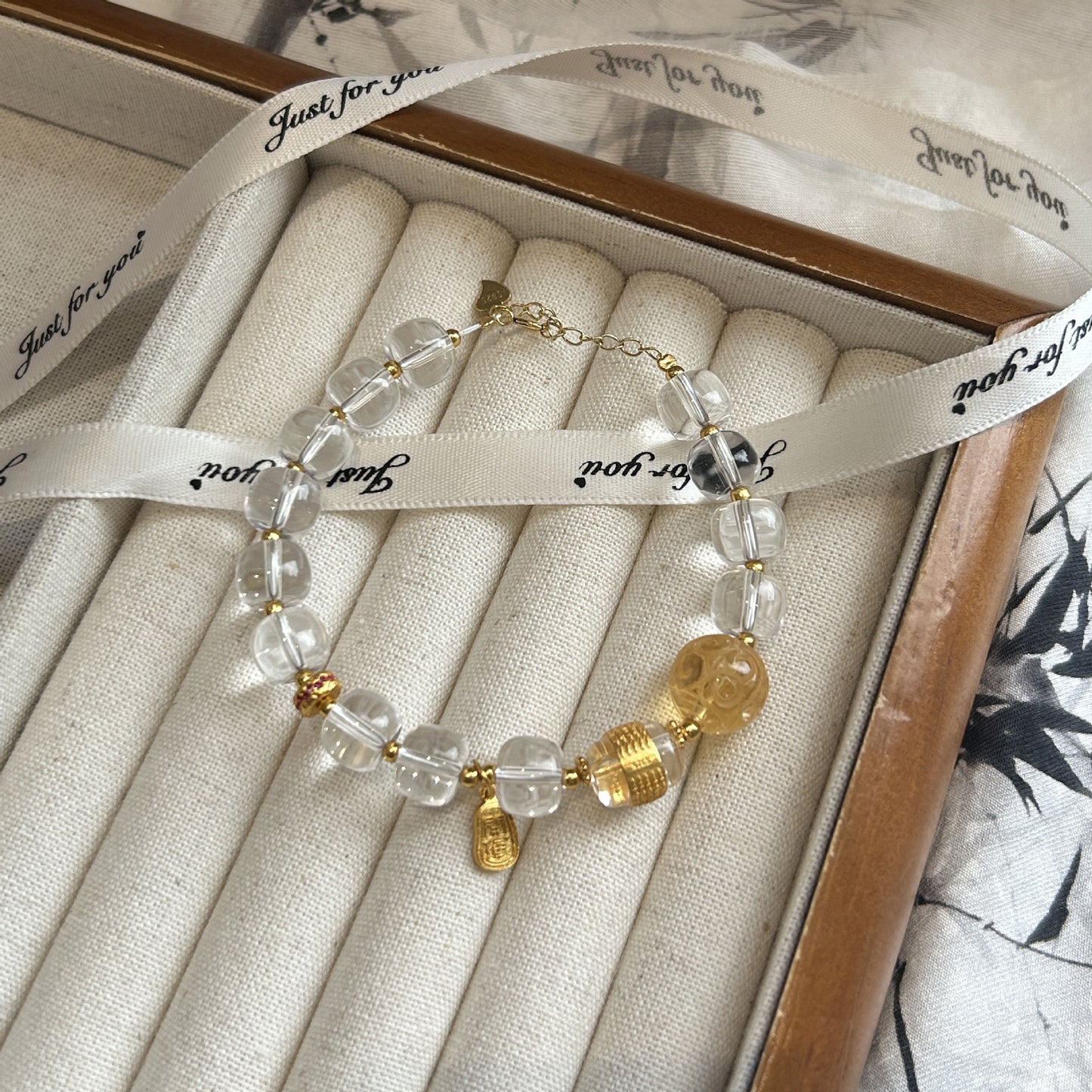 Natural premium white crystal yellow crystal vintage silver bracelet